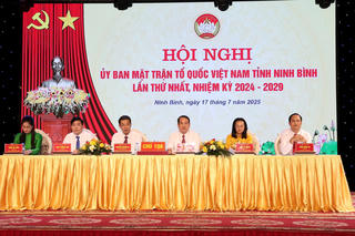 Ninh Bình: Kiện toàn tổ chức, triển khai nhiệm vụ công tác Mặt trận theo mô hình mới