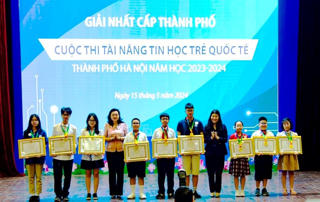 Hà Nội có 2 học sinh tham dự cuộc thi Vô địch tin học văn phòng thế giới