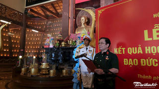 Đoàn cựu chiến binh tiêu biểu toàn quốc dâng hoa, dâng hương báo công tại TP Hồ Chí Minh