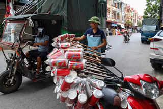 Thủ phủ vàng mã tất bật chuẩn bị dịp Rằm tháng 7