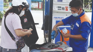 Đã đến lúc bỏ quỹ bình ổn giá xăng dầu