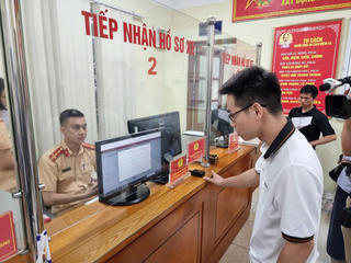 Từ 1/7, người dân có thể đăng ký xe tại tất cả Công an cấp xã trong tỉnh, thành phố