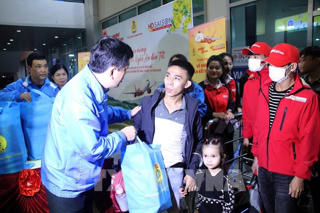 Ấm áp Xuân nghĩa tình