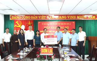 Agribank trao tặng 6 tỷ đồng chung tay cùng nhân dân khắc phục thiệt hại do thiên tai tại Sơn La và Điện Biên