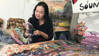 Biến vụn vải thành tác phẩm ‘nghìn đô’