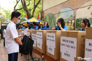 Thêm ứng dụng ôn tập trực tuyến cho học sinh lớp 12