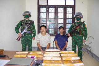 Hai đối tượng bị bắt khi đang vận chuyển ma túy xuống Hà Nội