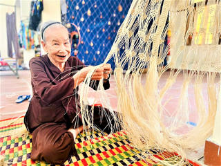 Ghé thăm làng nghề xứ Quảng