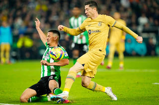 Vượt qua Betis 2-1, Barcelona đã có chiến thắng thứ 9 liên tiếp