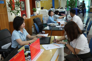 Liên thông trong công tác cán bộ: Thu hút, đãi ngộ người có tài năng