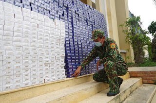 Hài hòa chính sách tăng thuế thuốc lá