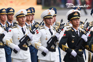 Tổng duyệt diễu hành, diễu binh Quốc khánh 2/9: Đoàn quân nhân 4 nước diễu binh trên phố Hà Nội