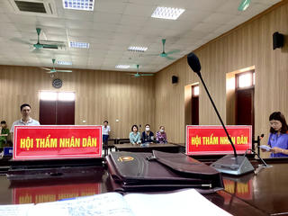 Lừa đảo thầy giáo cũ, thạc sĩ lĩnh án 7 năm tù