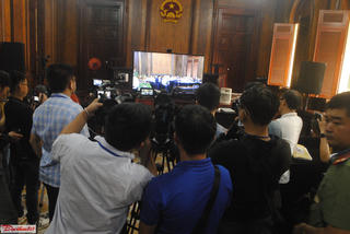 Bị cáo Nguyễn Phương Hằng bị đề nghị 3-4 năm tù