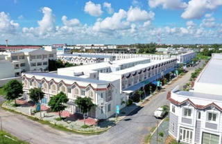 Địa ốc Hoàng Quân muốn 'rót' 650 tỷ mua cổ phần chủ dự án Golden City