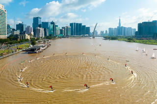 Du lịch sông nước trong lòng thành phố