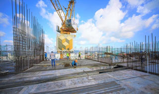 Hưng Thịnh Incons (HTN):  Các lãnh đạo lần lượt đăng ký gom cổ phiếu