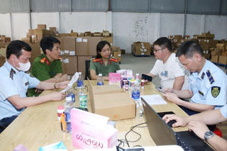 Bắc Ninh: Phát hiện hơn 200.000 sản phẩm ‘thực phẩm bảo vệ sức khỏe’ không hóa đơn