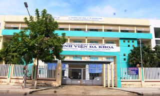 Bệnh viện đa khoa Trường Cao đẳng Y tế Quảng Nam: Vì sao nợ lương của nhân viên?