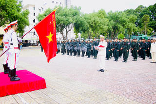 Đắk Lắk ra mắt Tiểu đoàn Cảnh sát cơ động dự bị chiến đấu