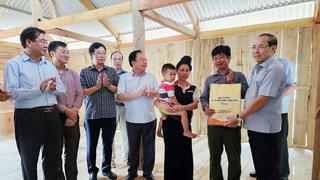 Hiện thực hóa 5.000 căn nhà Đại đoàn kết ở Điện Biên