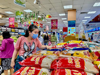 Đẩy mạnh kích cầu tạo đà tăng trưởng