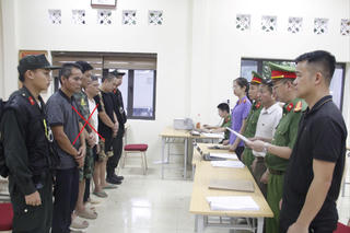 Sơn La: Khởi tố 42 đối tượng khai thác vàng trái phép