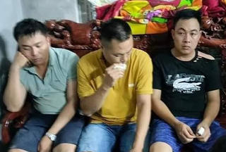 Xét xử 3 cựu công an bắn dê của dân