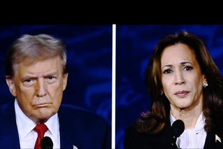 Bà Kamala Harris dẫn trước ông Donald Trump 4 điểm trong số các cử tri tiềm năng