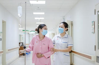 Điều dưỡng - những người thầm lặng