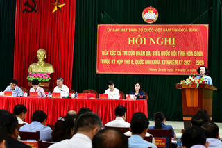 Tổng Kiểm toán nhà nước tiếp xúc cử tri tỉnh Hòa Bình