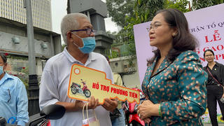 Phát huy vai trò người cao tuổi giáo dục con cháu về bảo vệ môi trường