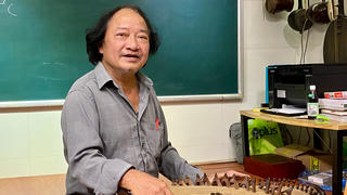 Phím đàn lưu giữ điệu hồn Ngũ Cung