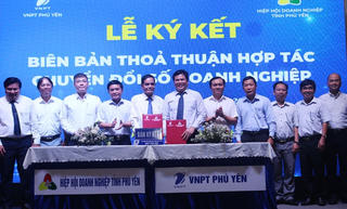 Phú Yên: Ký kết hợp tác chuyển đổi số doanh nghiệp giai đoạn 2023-2028 