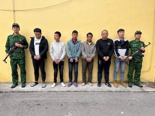 Quảng Ninh: Bắt giữ 2 đối tượng đưa 4 người Trung Quốc nhập cảnh trái phép 