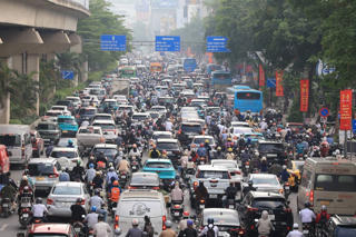 Hà Nội lập tổ công tác về chuyển đổi phương tiện giao thông xanh