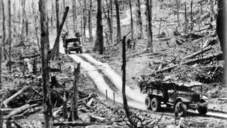 Bài ca Trường Sơn: Những áng văn chương đặc sắc