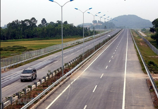 Hàng loạt vi phạm của Bộ GTVT khi triển khai dự án giao thông