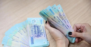 Tuổi nghỉ hưu sớm có mức trợ cấp cao nhất khi tinh gọn bộ máy?