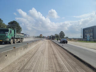 Trùng tu mặt đường tuyến QL1A Nam cầu Bến Thủy - Tuyến tránh TP Hà Tĩnh: Chủ đầu tư tâp trung thảm nhựa