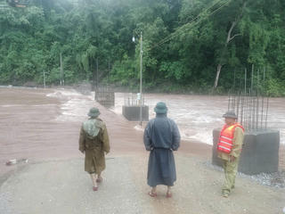 Thủ tướng chỉ đạo ứng phó mưa lũ sau bão số 5, đảm an toàn tính mạng nhân dân