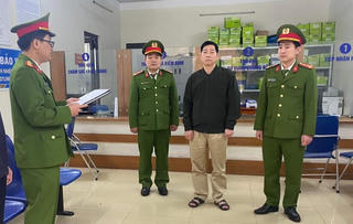 Bắt PGĐ chi nhánh Công ty CP đăng kiểm Bắc Kạn tại Tuyên Quang