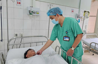 Tốc độ tiêm vaccine phòng sởi còn chậm trễ