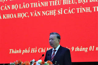 Tổng Bí thư gặp mặt nguyên lãnh đạo Đảng, Nhà nước, trí thức, giới văn nghệ sĩ khu vực phía Nam