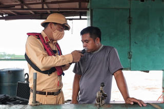 Xử lý hơn 500.000 trường hợp vi phạm nồng độ cồn trong 9 tháng đầu năm