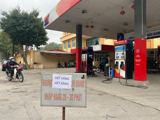 Chấn chỉnh 8 cửa hàng xăng dầu ngừng bán không có lý do chính đáng