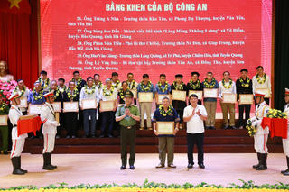 Sơn La: Đẩy mạnh phong trào toàn dân bảo vệ ANTQ vùng đồng bào dân tộc thiểu số