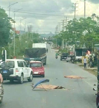 Quảng Ninh: Va chạm giao thông liên hoàn, 2 nam sinh lớp 9 tử vong tại chỗ