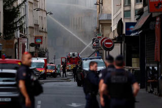 Nổ khí gas ở trung tâm Thủ đô Paris của Pháp