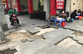 Hà Nội: Nhiều quận, huyện dừng lát vỉa hè bằng đá tự nhiên